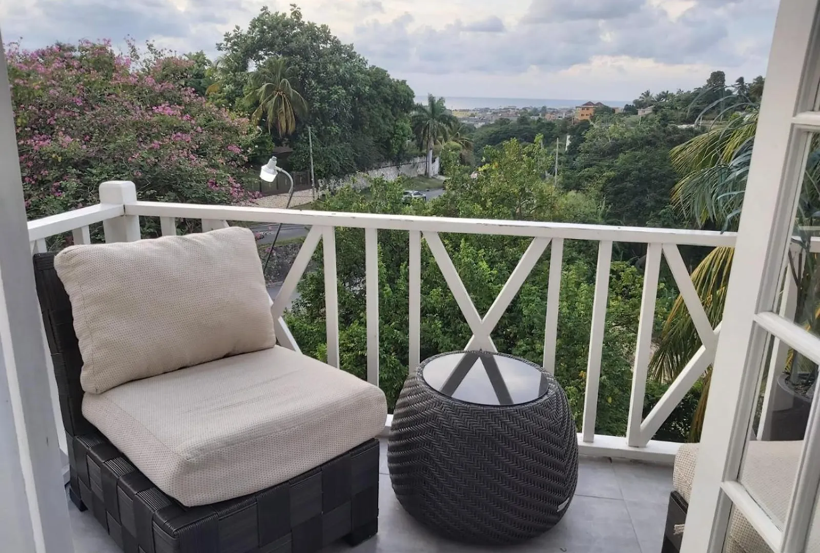 מונטגו ביי The Island Flat Villa - Near Airport & Beach ג'מייקה